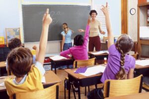 Quelle est la voix active et la voix passive en grammaire?