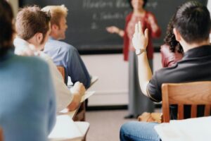 Comment puis-je trouver du travail dans une école italienne pour les étrangers?