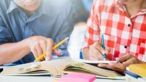 Comment étudier la grammaire italienne