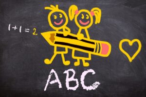 Comment aider les enfants à étudier, conseils et méthodes