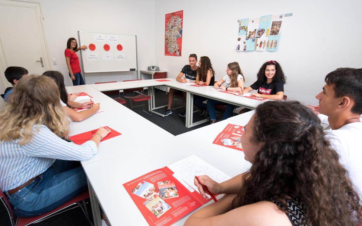 Travel4lingua - cours en ligne et en présence d'anglais pour adultes, adolescents et enfants