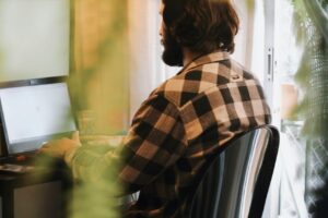 Comment revoir et conclure efficacement un script