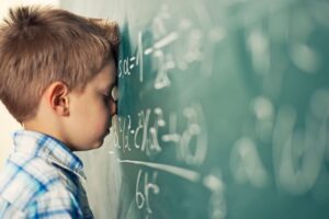 Apprenez la simplification des fractions algébriques