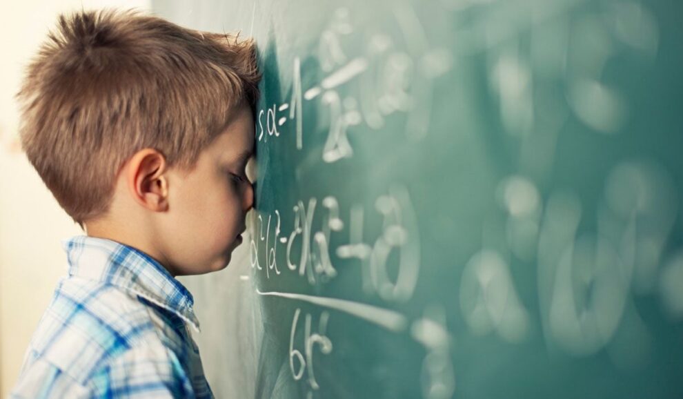 Apprenez la simplification des fractions algébriques
