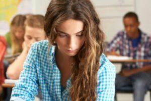 Premier examen universitaire? Voici comment y gérer au mieux