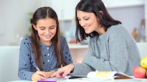 Tutor privé: c'est ainsi que votre enfant peut aider