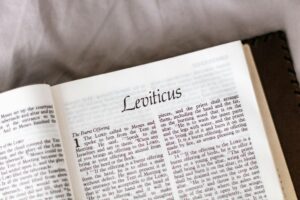 Découvrons les origines et l'histoire du jubilé
