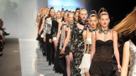 Blogger de la mode: que fait-il et combien gagne
