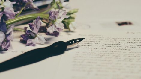 Découvrez comment donner un rythme à vos poèmes d'amour