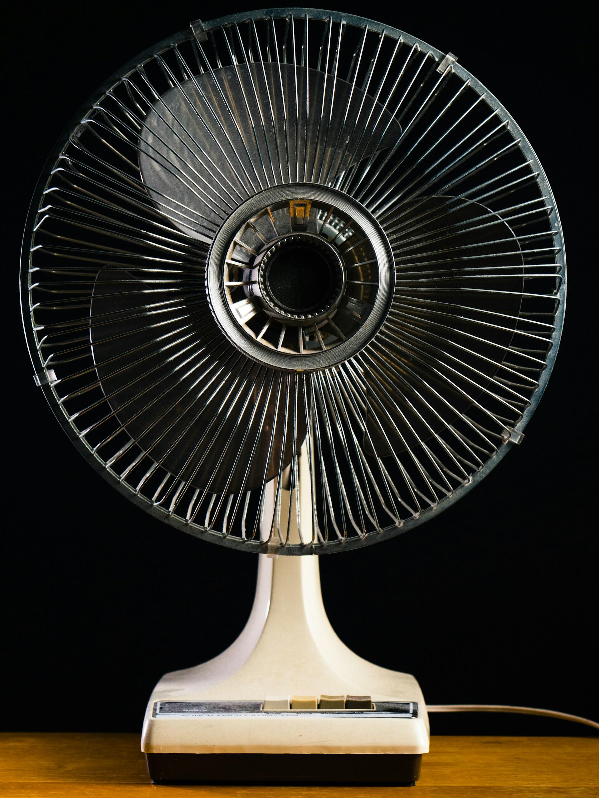 ventilateur en action en raison du réchauffement climatique