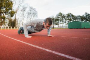 Les meilleures séances de gymnastique pour s'entraîner à la maison