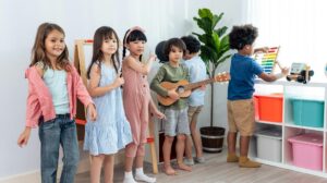 Apprenez des chansons à chanter aux enfants et rendez chaque instant spécial